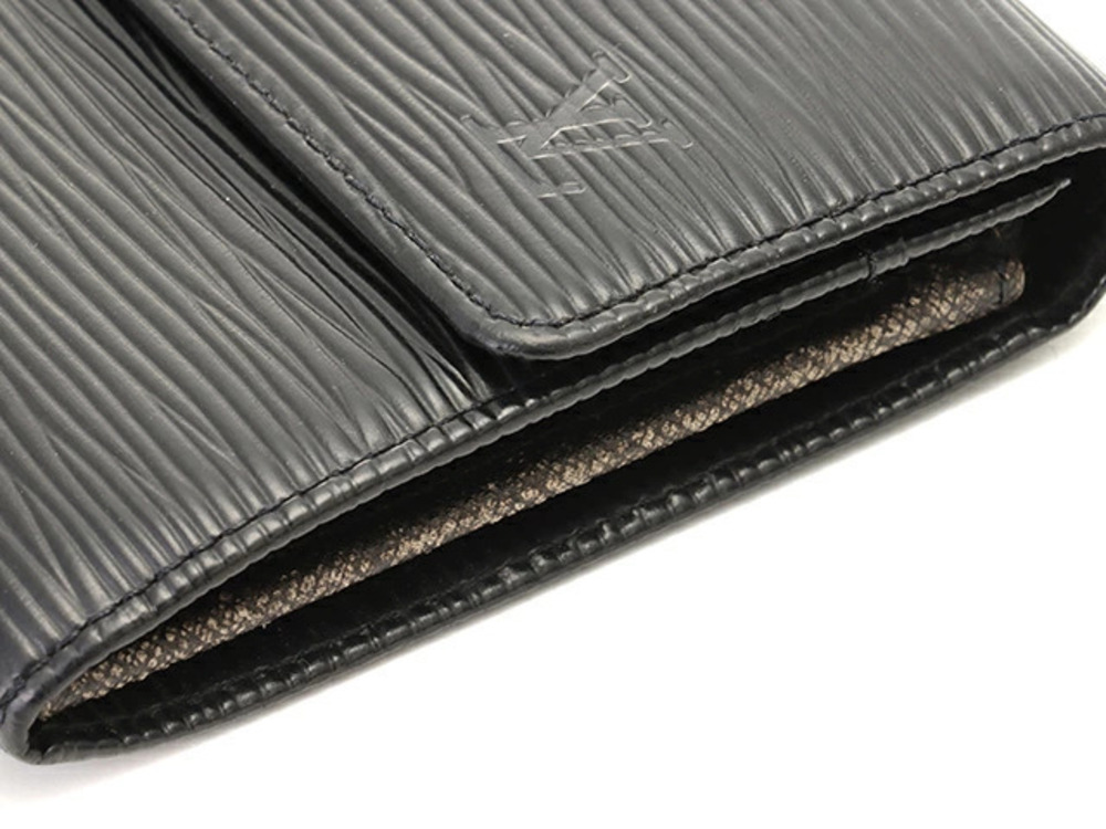 LOUIS VUITTON Portefeuille Sarah Epi Black